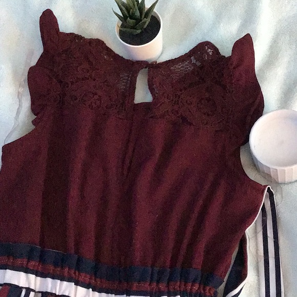 🌸Cute burgundy artsy jumpsuit ✨ - Picture 6 of 6